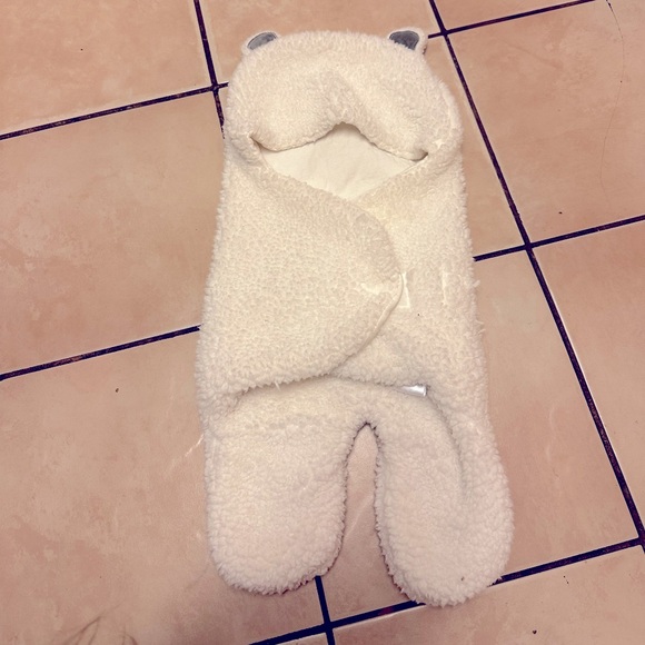 3-6 months outerwear bundle onesie - Picture 1 of 5